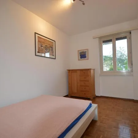 Bosco Luganese Bagno Condiviso *
