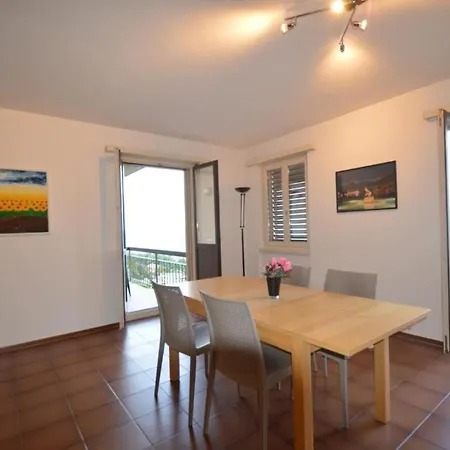 Bosco Luganese Bagno Condiviso Appartamento Cademario
