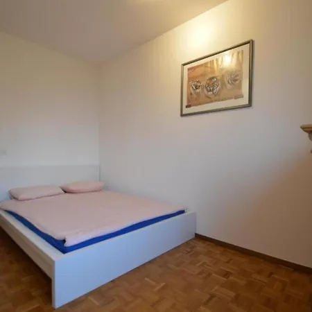 Appartamento Bosco Luganese Bagno Condiviso