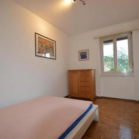 Appartamento Bosco Luganese Bagno Condiviso *